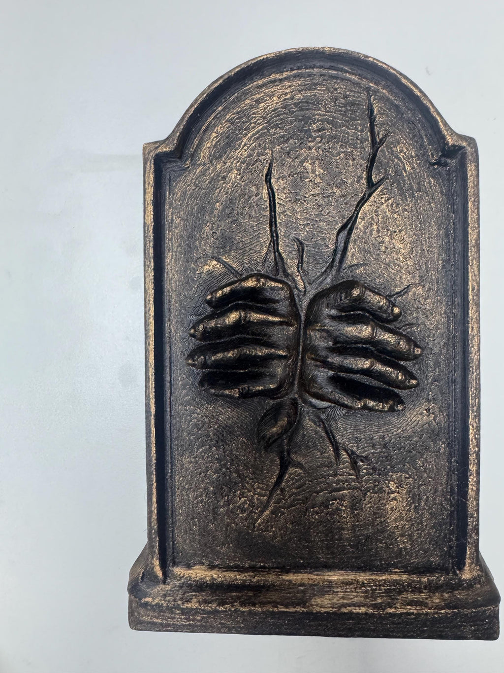 Creepy Hands Tombstone Sculpture: Gothic Horror Wall Art, Halloween Decor
