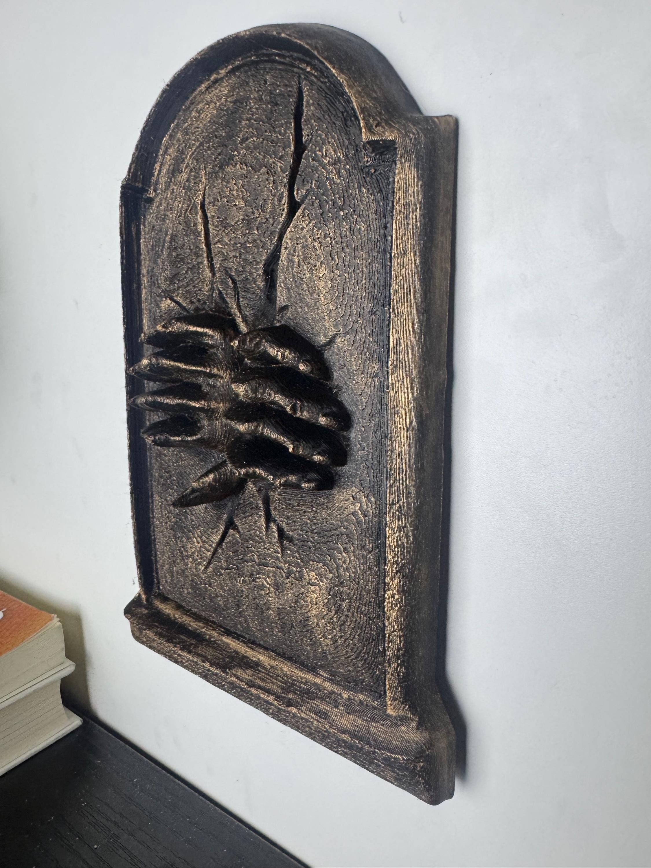 Creepy Hands Tombstone Sculpture: Gothic Horror Wall Art, Halloween Decor