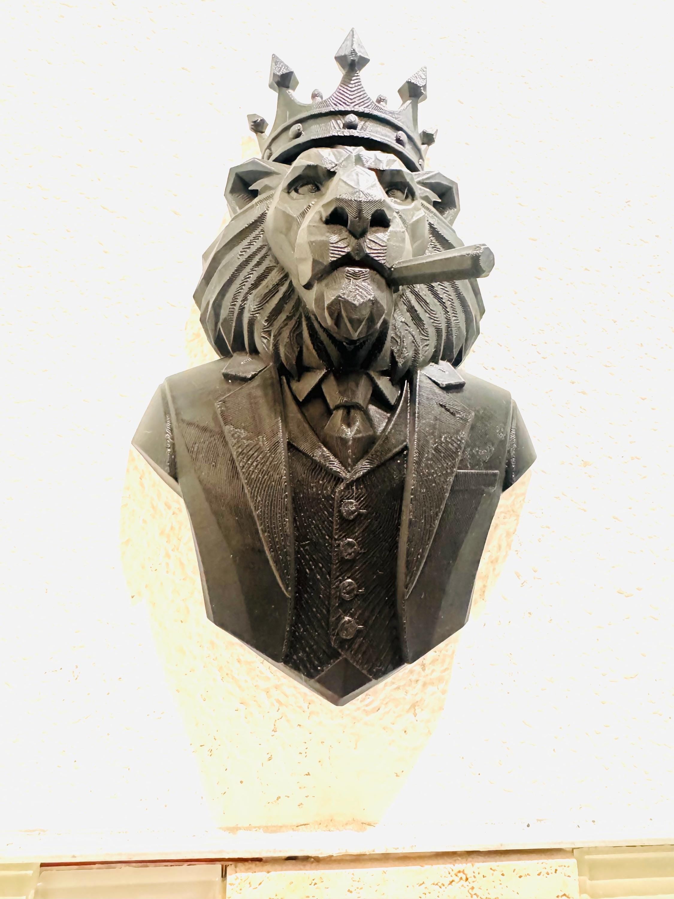 Crowned Lion Wall Sculpture Smoking Cigar | King Lion Bust Wall Art | Gothic Royal Animal Decor | Man Cave Office Statement Piece
