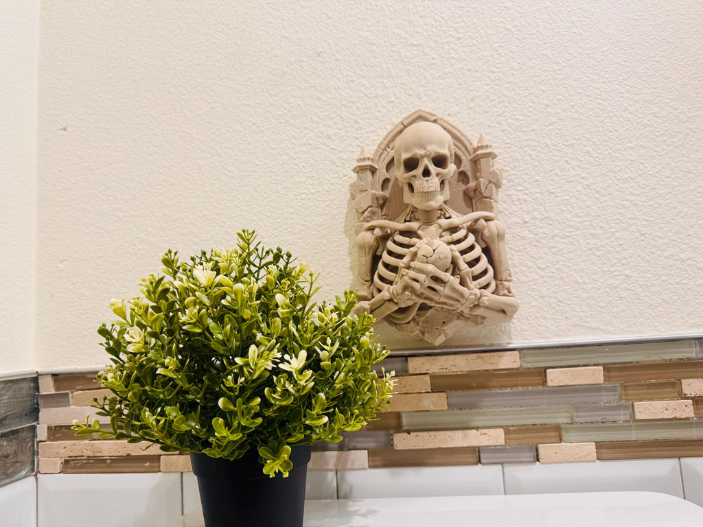 Gothic Skeleton Wall Mount Sculpture Bone Style Cathedral Skull Wall Decor Dark Fantasy Memento Mori Medieval Wall Art Horror Gift