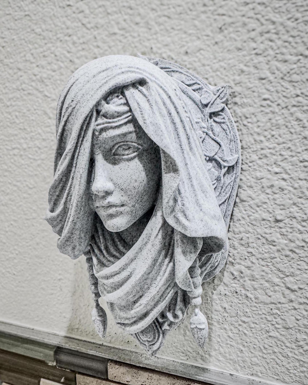Veiled Woman Stone Wall Sculpture - Gothic Classical Bust Wall Art - Elegant Face Decor for Home Hallway or Bedroom - Macabre Wall Art Gift