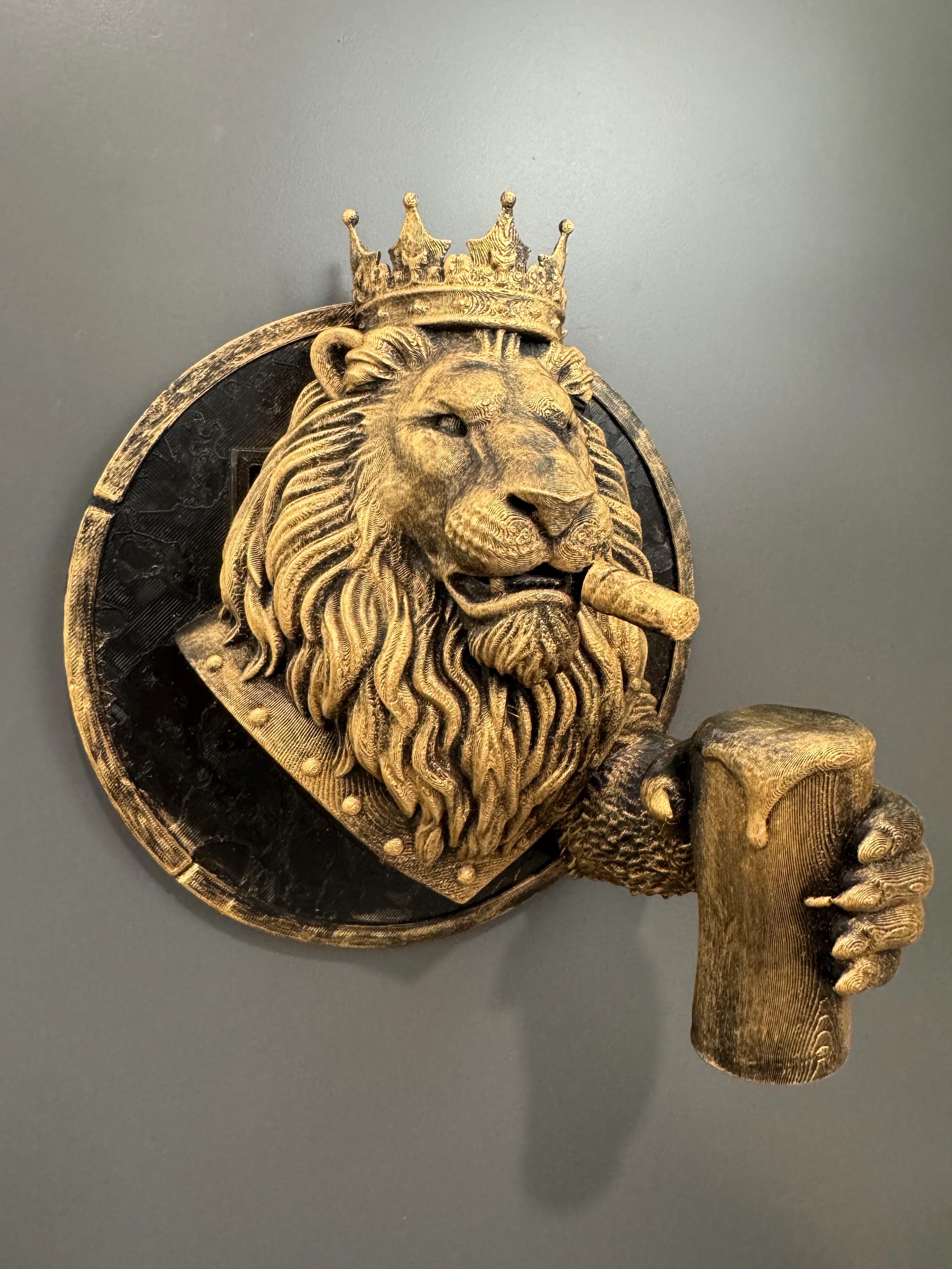 Sculptural Relief Crowned Lion with Beer - Perfect Man Cave & Bar Decor Gift