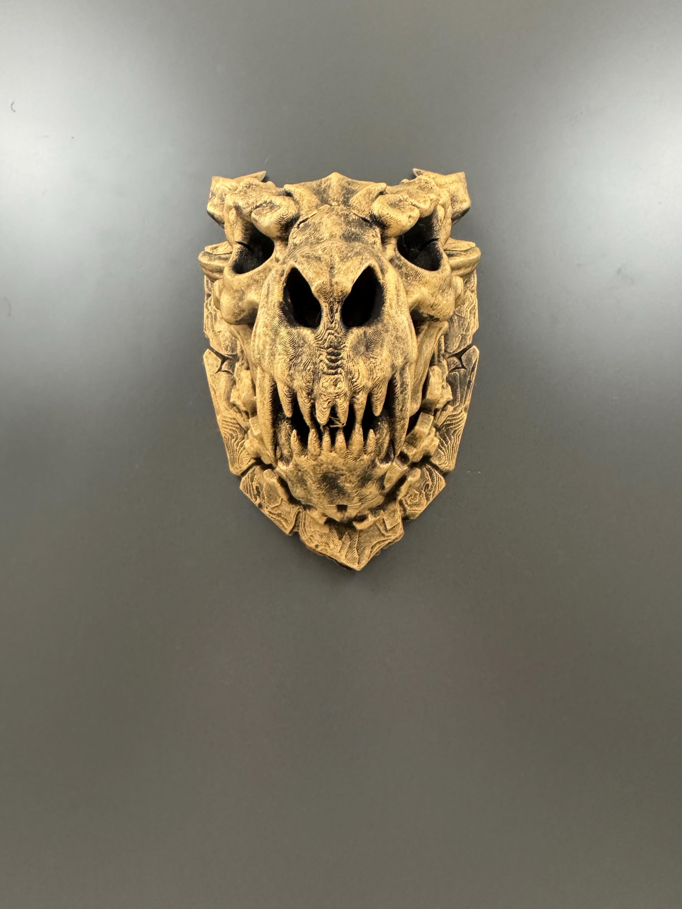 Dragon Skull Wall Mount | Gothic Fantasy Wall Decor | Mythical Beast Sculpture | Dark Academia Home Decor | Dragon Gift for Him