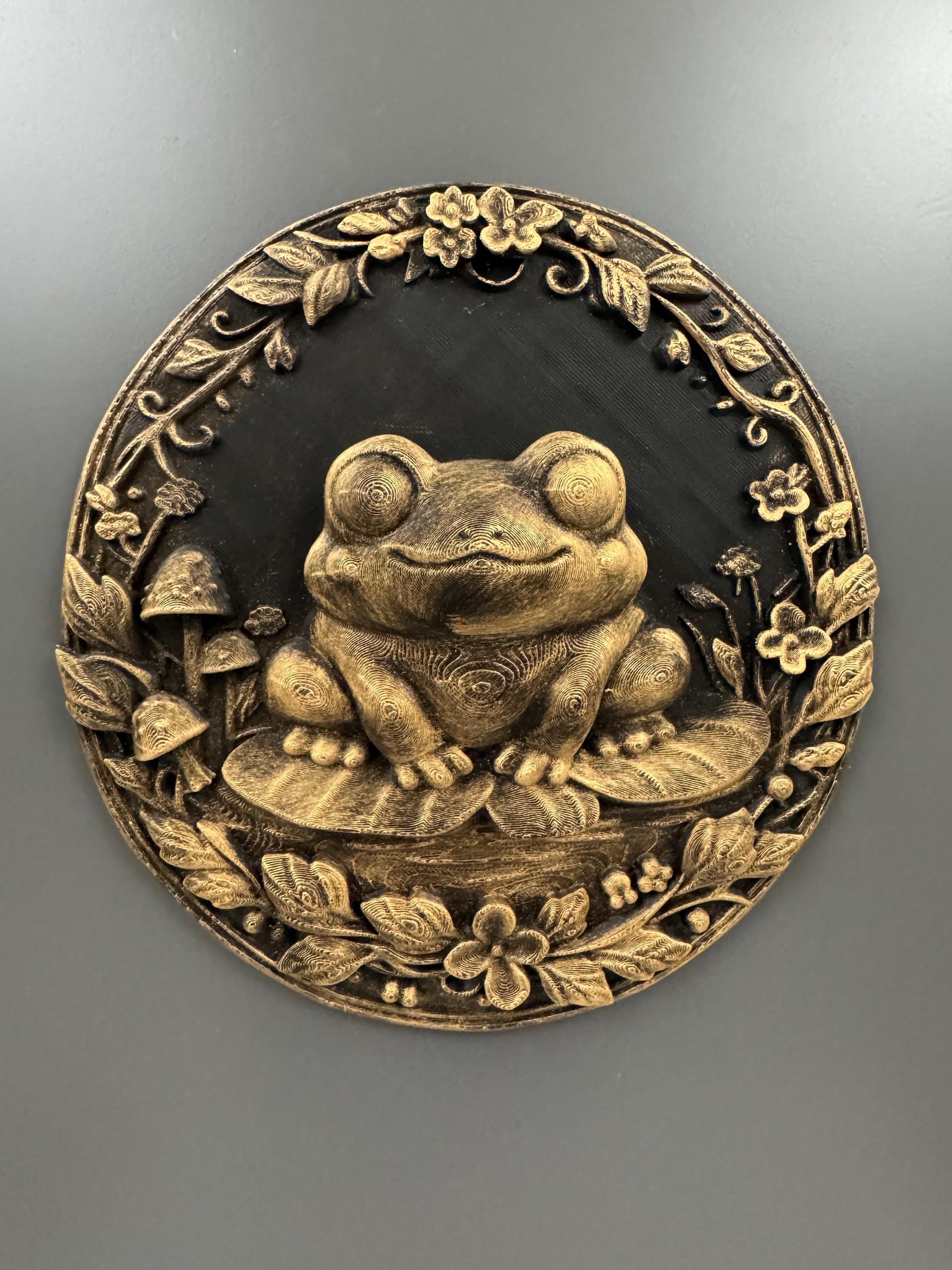 Frog Wall Sculpture | Cottagecore Toad Medallion Plaque | Mushroom Lily Pad Wall Decor | Whimsical Nature Art | Frog Lover Gift