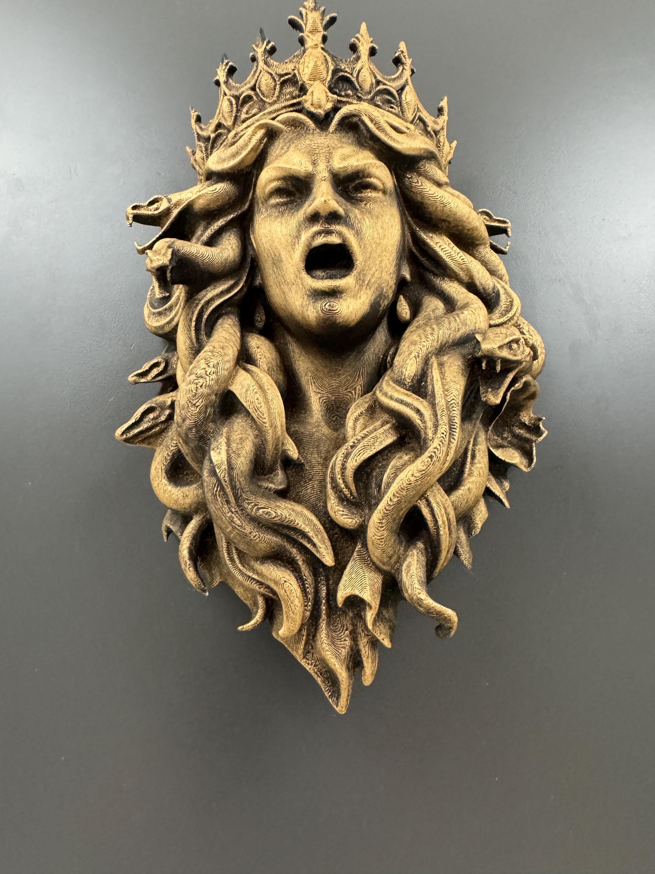 Crowned Medusa Wall Sculpture | Screaming Gorgon Queen | Gothic Snake Hair Wall Art | Dark Mythology Decor | Medusa Crown Gift