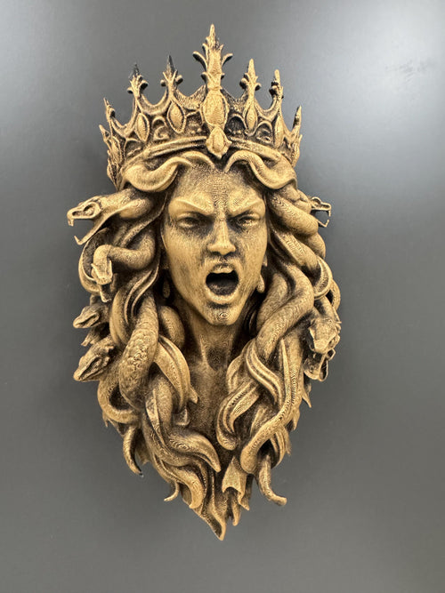Crowned Medusa Wall Sculpture | Screaming Gorgon Queen | Gothic Snake Hair Wall Art | Dark Mythology Decor | Medusa Crown Gift
