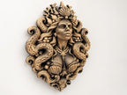Slight angle of the Siren Queen showing tentacle relief
