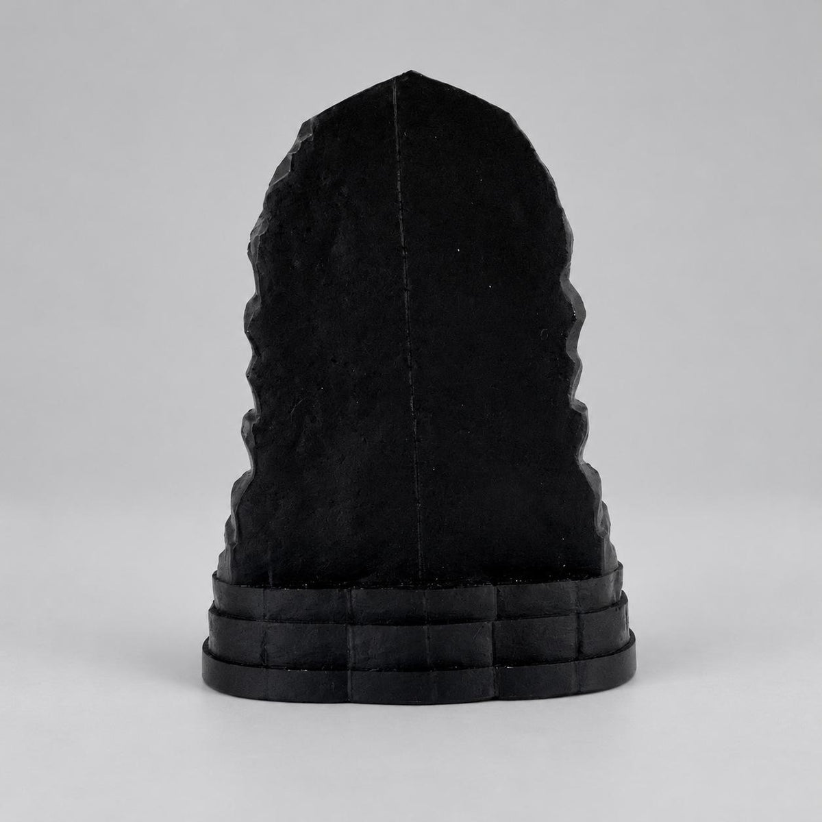 Back of the Hecate statue showing the flat arched back
